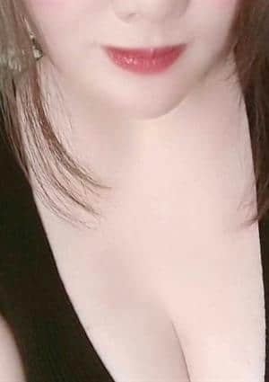 愛川夫人の画像