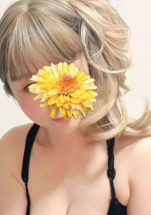 新山まこの画像