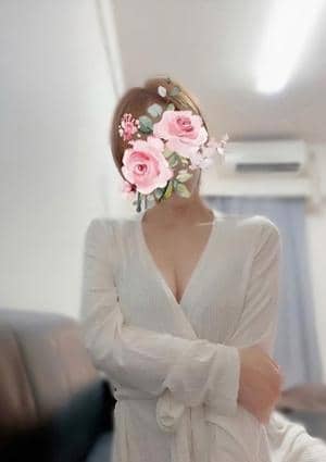 立花ももかの画像