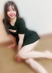 美園るりの画像