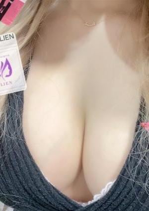 堀内なつの画像