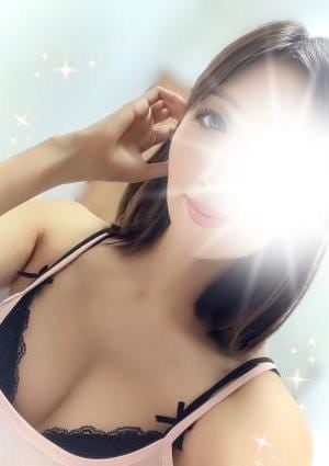 小川　れなの画像