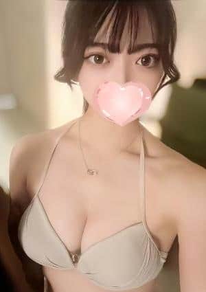 るり【モデル級ルックス♡色気濃厚美女】の画像