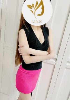 高峰りりこの画像