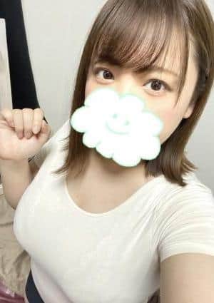 島崎えなの画像