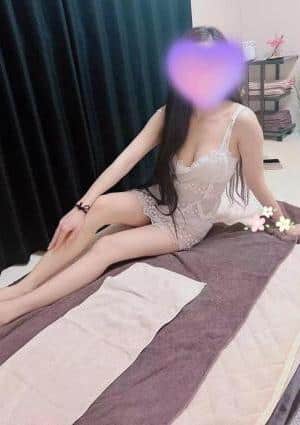 【新店スタッフ】しおりちゃん♪の画像