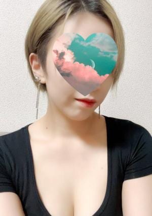 目黒よるの画像