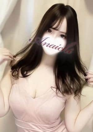 三船かりんの画像