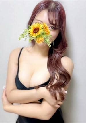 白岩ももなの画像