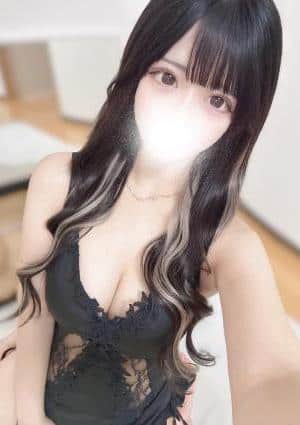 三上いちかの画像