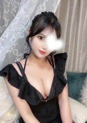 石川ゆのの画像