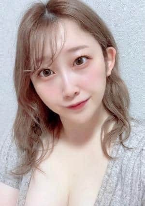 明日美かなの画像