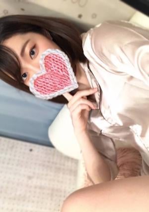 山川美月の画像