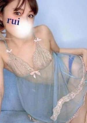 綾瀬　るいの画像