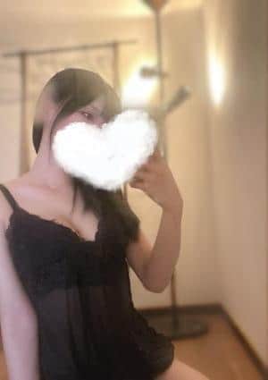 花澤あかりの画像