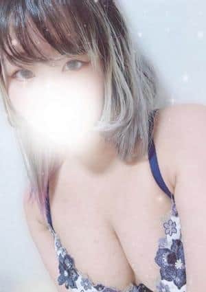 白滝つばめの画像