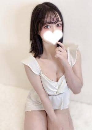 霧島なぎさの画像