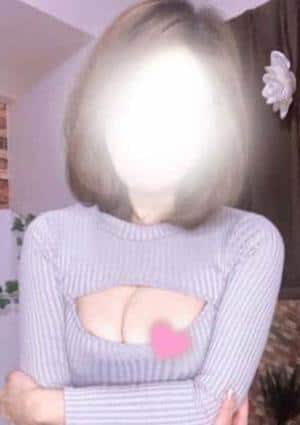 露原 さよの画像