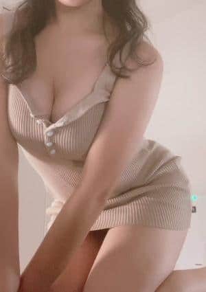 愛沢あいりの画像