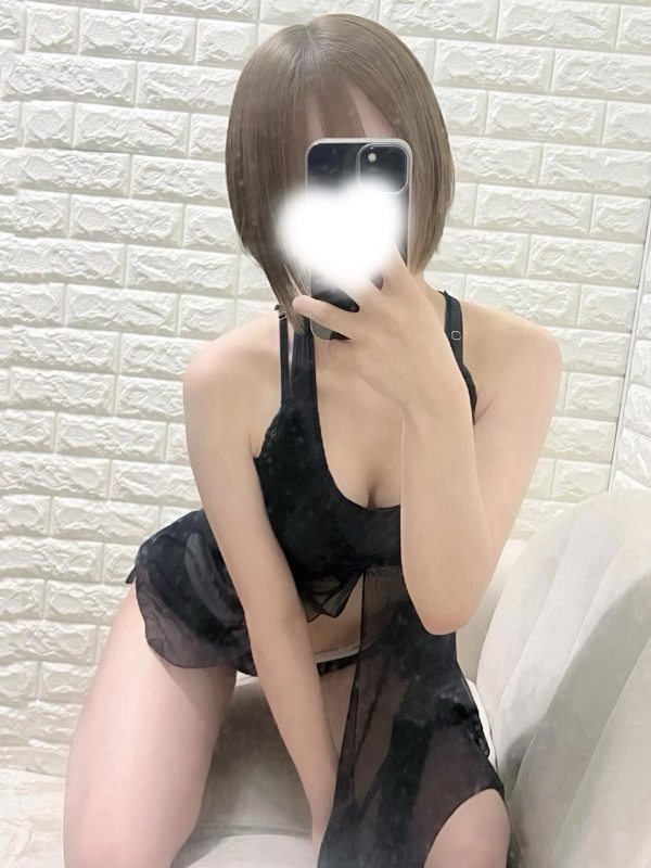 我妻ゆのの画像