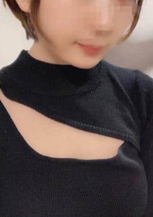 篠﨑ゆかの画像