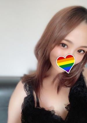 秋山まなの画像