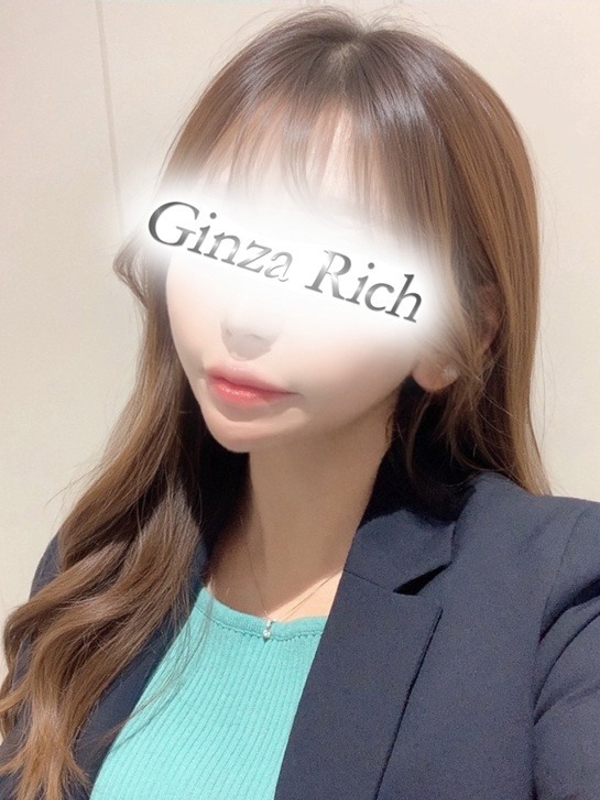 小泉ちひろの画像