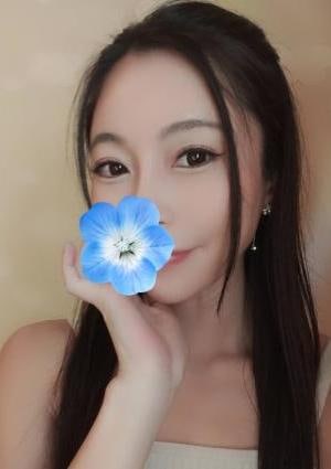 佐々木あいの画像