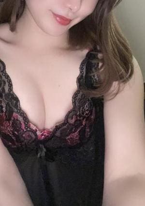 一条りりの画像