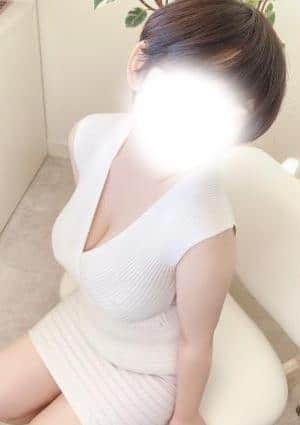 新人まかろん（研修生）の画像