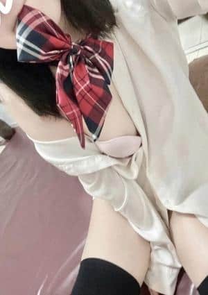 上坂ゆうの画像