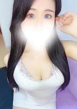 中根ゆのの画像