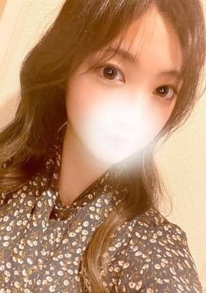 新川 れなの画像