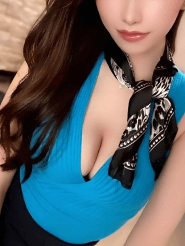 登坂かりなの画像