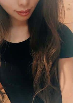 藤井れなの画像