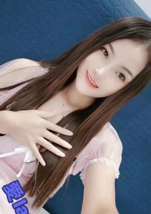 新人：ユイの画像