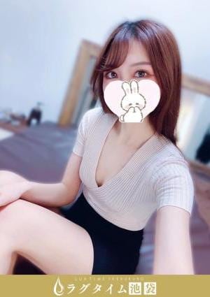 鳴美つばさの画像