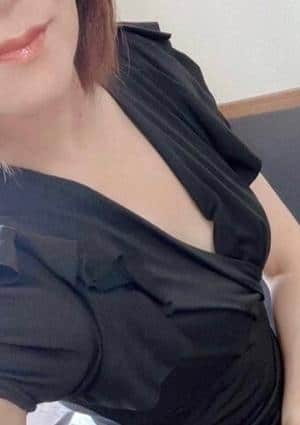 足立　京香の画像