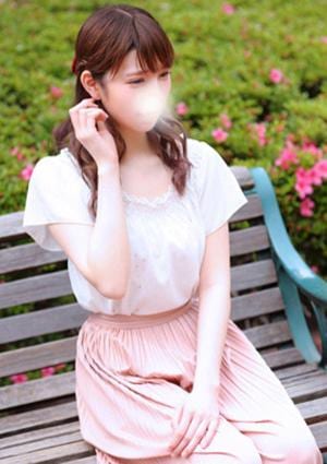 三井ゆりなの画像