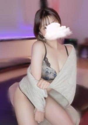 白城　あいなの画像