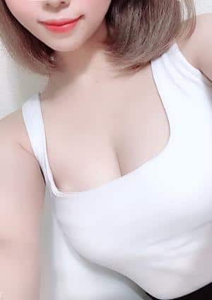 綾瀬 すずの画像