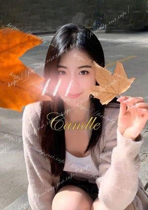 リリ（タイ人）の画像