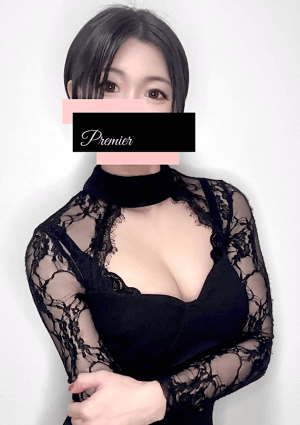 小鳥遊るいの画像