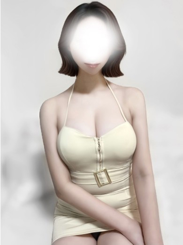 小鳥遊かえでの画像