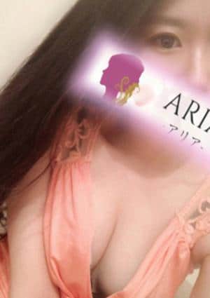 椿まりなの画像