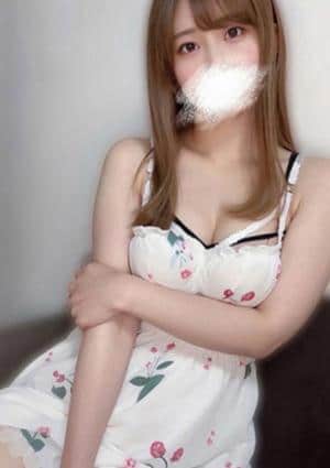 影山りおの画像