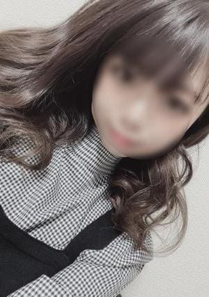 飯豊みやびの画像