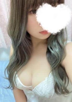 綾瀬ゆりかの画像