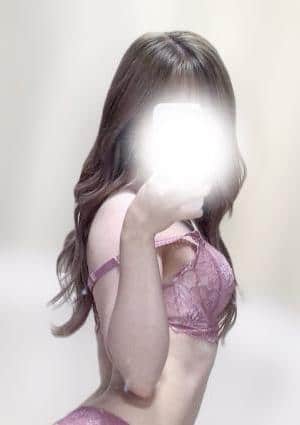 十束しゅなの画像