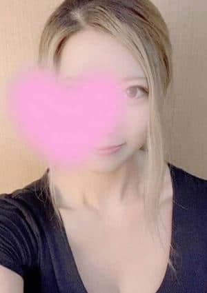 明日花ティアラの画像